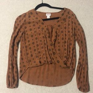 High-low blouse with front tie